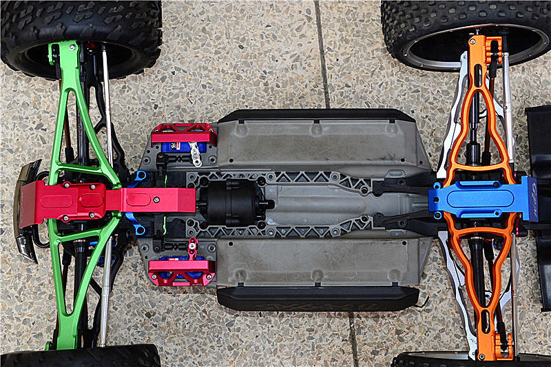 Traxxas E-Revo Brushless Edition Aluminum Rear Upper & Lower